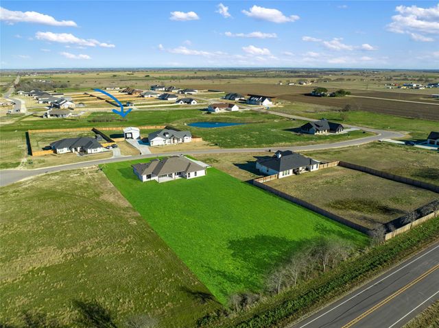 848 Niki RD, Salado, TX 76571