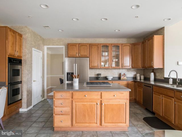 15423 DOVEHEART LN, Bowie, MD 20721