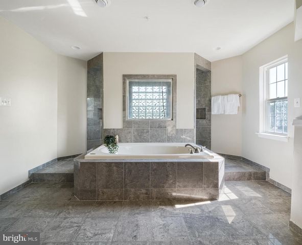 15423 DOVEHEART LN, Bowie, MD 20721
