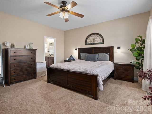 4823 Max Patch Road, Clyde, NC 28721