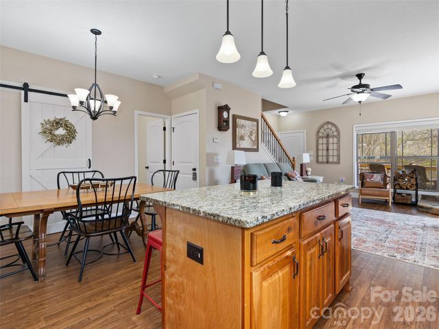 4823 Max Patch Road, Clyde, NC 28721