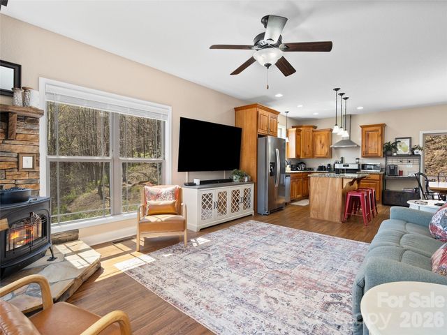 4823 Max Patch Road, Clyde, NC 28721