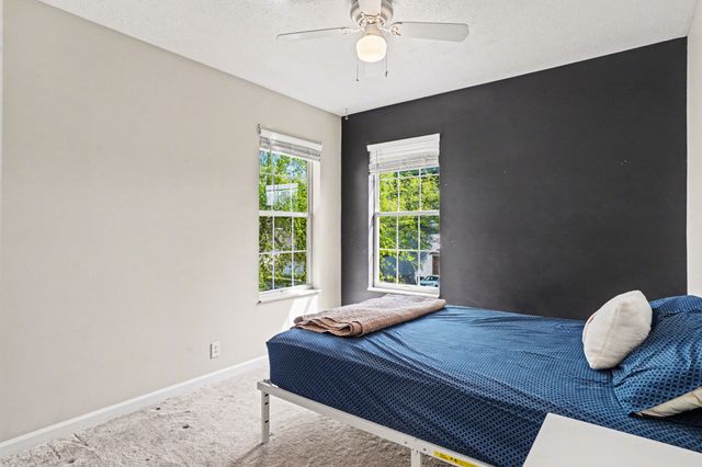 5918 Colchester Dr, Hermitage, TN 37076