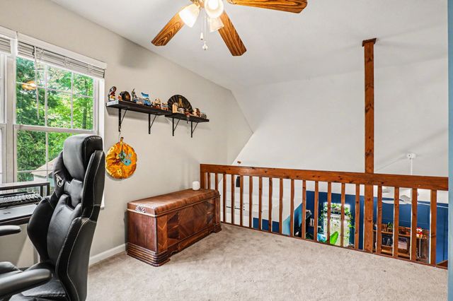 5918 Colchester Dr, Hermitage, TN 37076