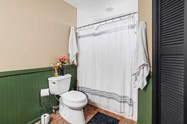 5918 Colchester Dr, Hermitage, TN 37076