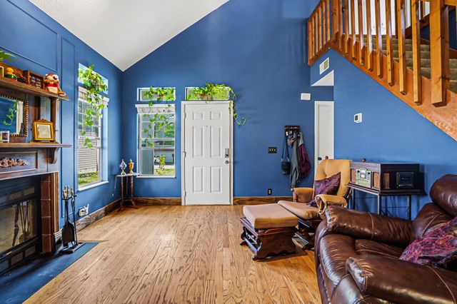 5918 Colchester Dr, Hermitage, TN 37076