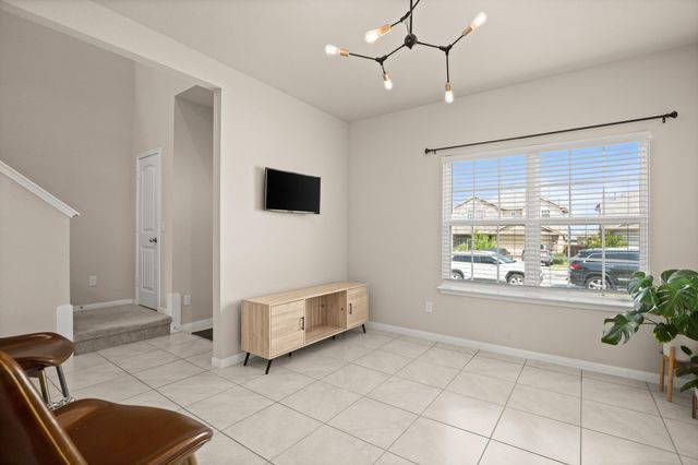 6601 San Isidro DR, Austin, TX 78744