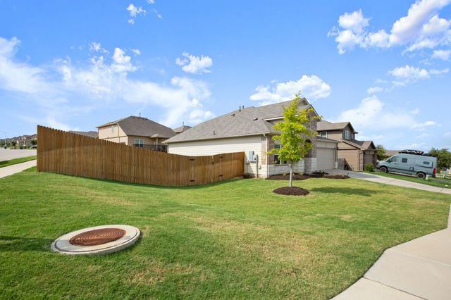 6601 San Isidro DR, Austin, TX 78744