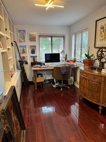 1838 NW 93rd Ter, Plantation, FL 33322