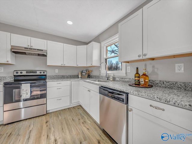 12707 Ripley Road, Athens, AL 35611