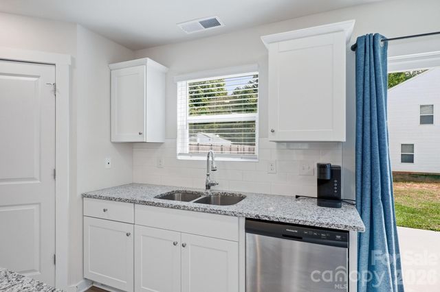 1128 Young Street, Mooresville, NC 28115