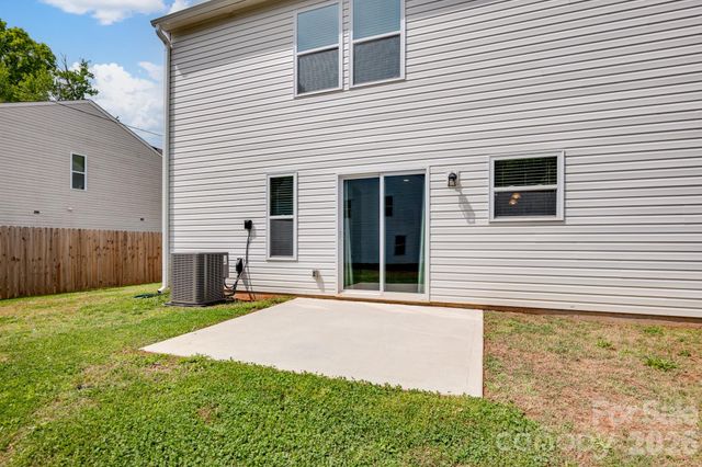 1128 Young Street, Mooresville, NC 28115