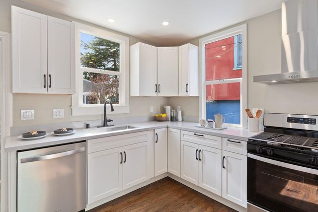 1512 Hearst Ave, Berkeley, CA 94703