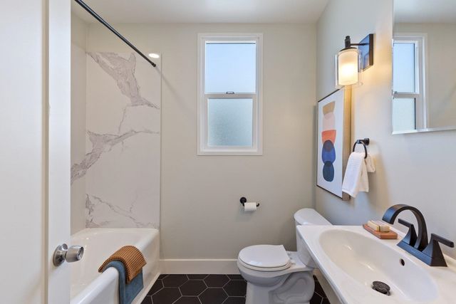 1512 Hearst Ave, Berkeley, CA 94703