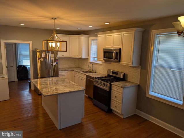 216 RIDLEY AVE, Sharon Hill, PA 19079