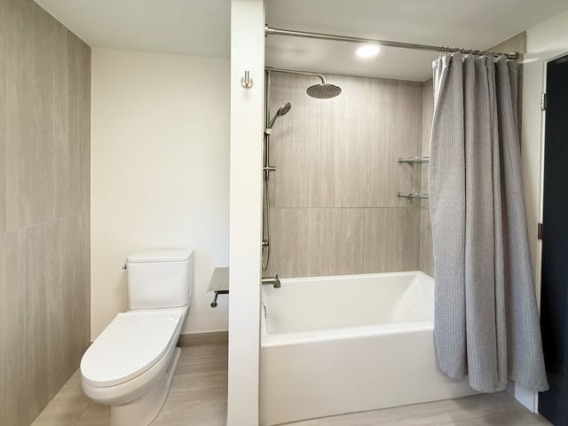3103 N Wilshire Lane, Arlington Heights, IL 60004
