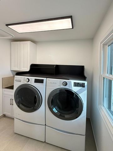 3103 N Wilshire Lane, Arlington Heights, IL 60004
