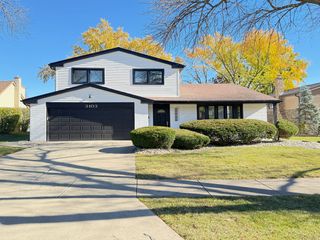 3103 N Wilshire Lane, Arlington Heights, IL 60004