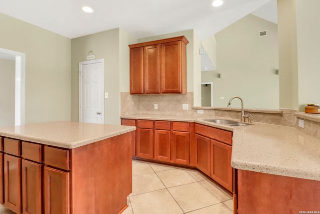2174 Autumn Vista, Seguin, TX 78155