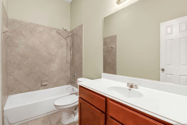 2174 Autumn Vista, Seguin, TX 78155