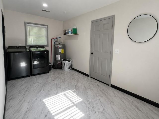 113 Elm Street, Buckner, MO 64016