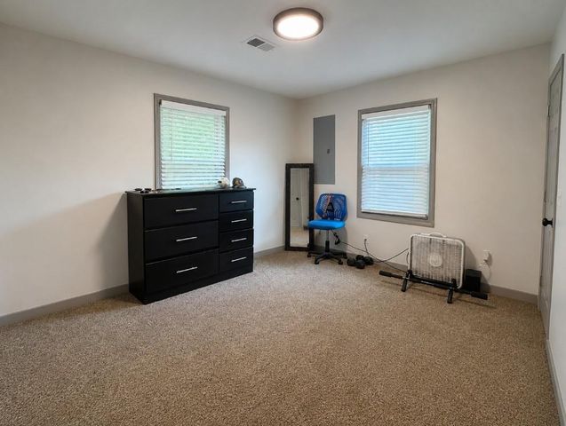 113 Elm Street, Buckner, MO 64016