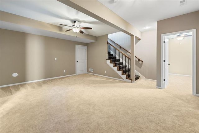 194 Camelot Drive, Liberty, MO 64068