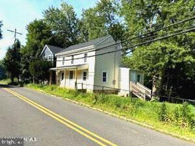 61 IMLAYSTOWN RD, Imlaystown, NJ 08526