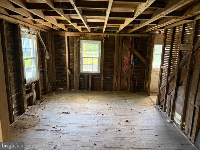 61 IMLAYSTOWN RD, Imlaystown, NJ 08526