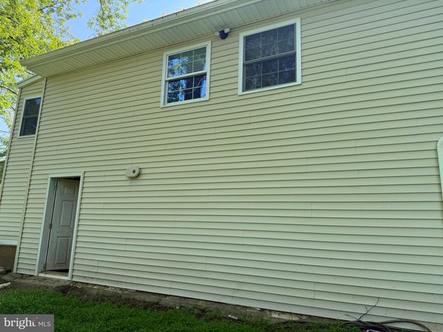 61 IMLAYSTOWN RD, Imlaystown, NJ 08526