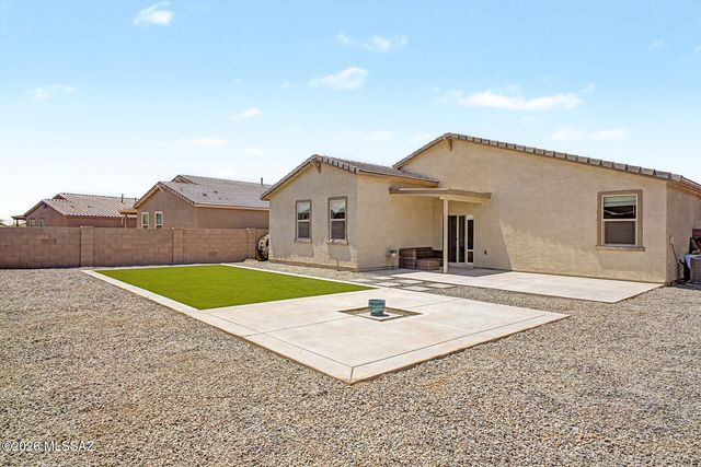 10599 W Kerrigan Lane, Marana, AZ 85653