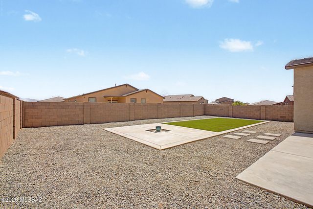 10599 W Kerrigan Lane, Marana, AZ 85653