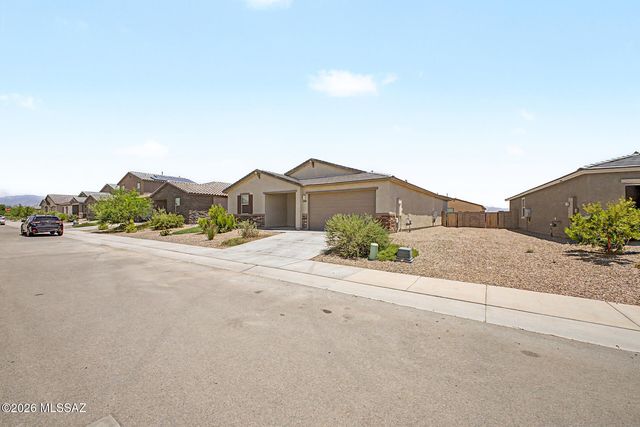 10599 W Kerrigan Lane, Marana, AZ 85653