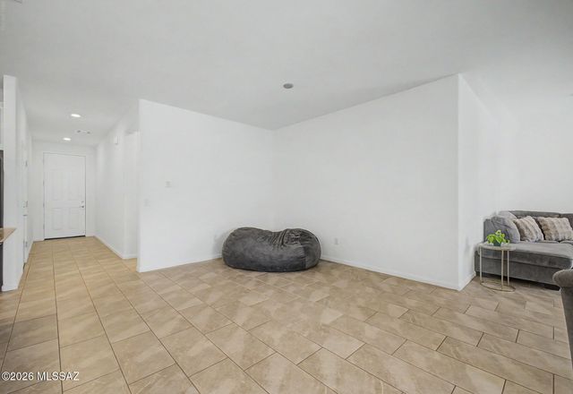 10599 W Kerrigan Lane, Marana, AZ 85653