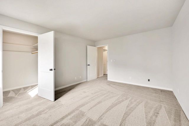 1608 Whispering Pines Way, Fitchburg, WI 53713