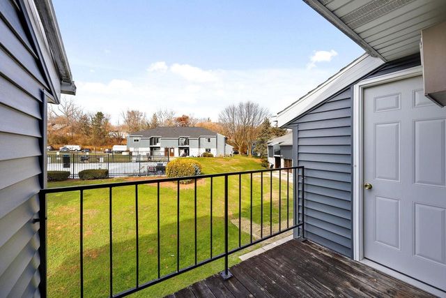 1608 Whispering Pines Way, Fitchburg, WI 53713