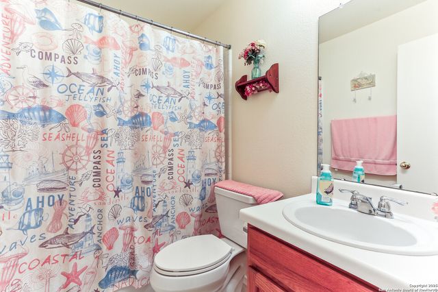 365 Leonardo, Kyle, TX 78640