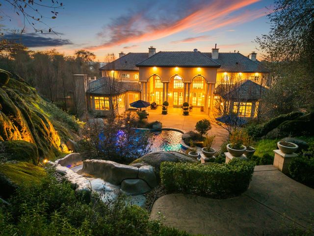 9300 Touchstone Ct, Granite Bay, CA 95746