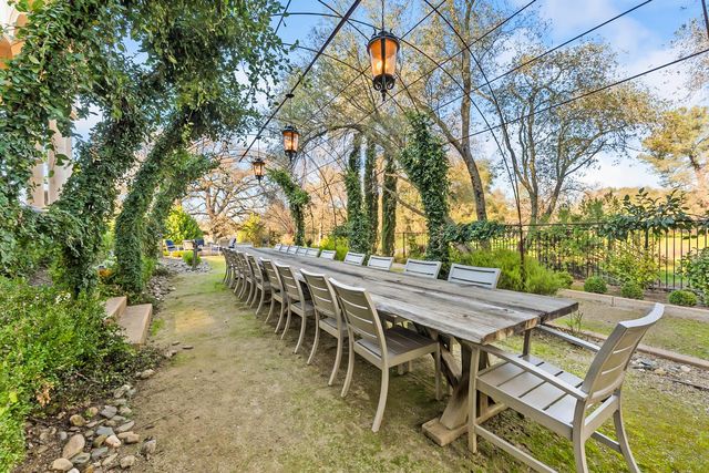 9300 Touchstone Ct, Granite Bay, CA 95746