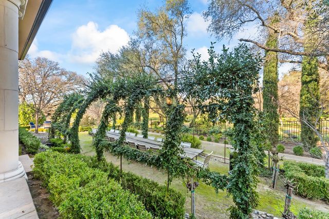 9300 Touchstone Ct, Granite Bay, CA 95746