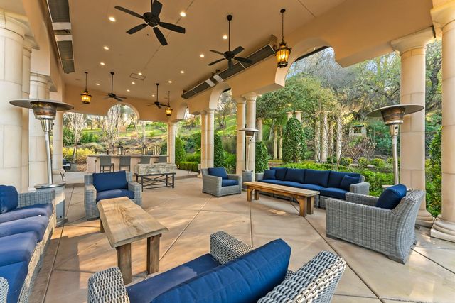 9300 Touchstone Ct, Granite Bay, CA 95746