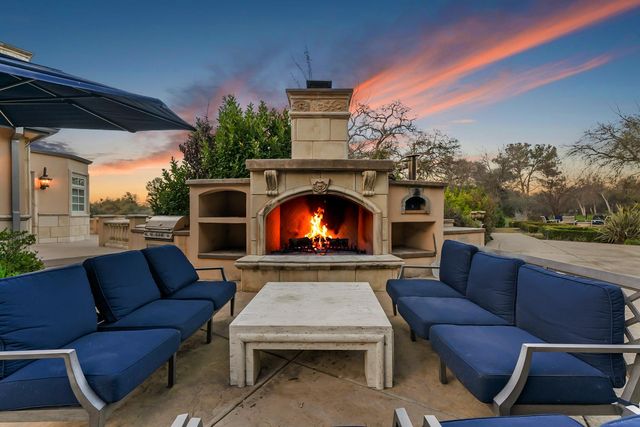 9300 Touchstone Ct, Granite Bay, CA 95746