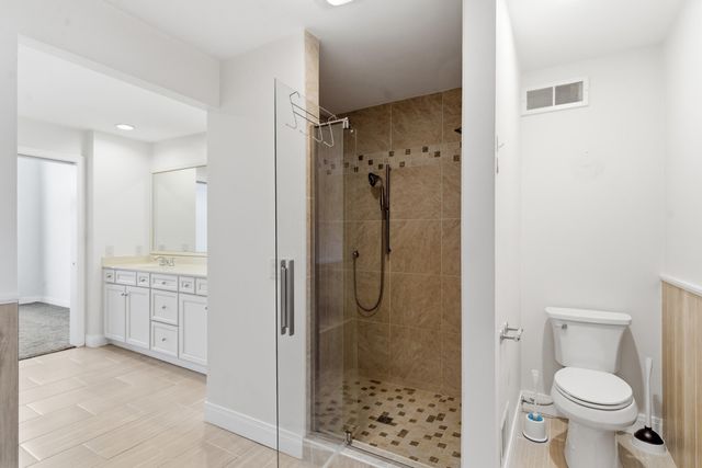 7738 N Indian Lake Drive, Pavilion Twp, MI 49088