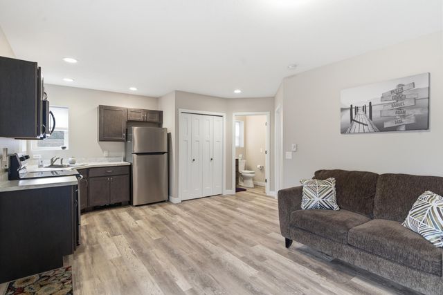 7738 N Indian Lake Drive, Pavilion Twp, MI 49088