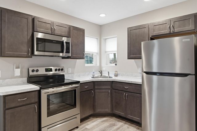 7738 N Indian Lake Drive, Pavilion Twp, MI 49088