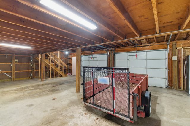 7738 N Indian Lake Drive, Pavilion Twp, MI 49088