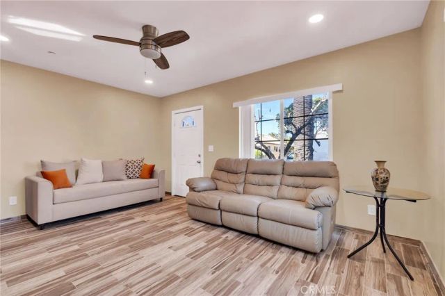1976 Olive, Long Beach, CA 90806
