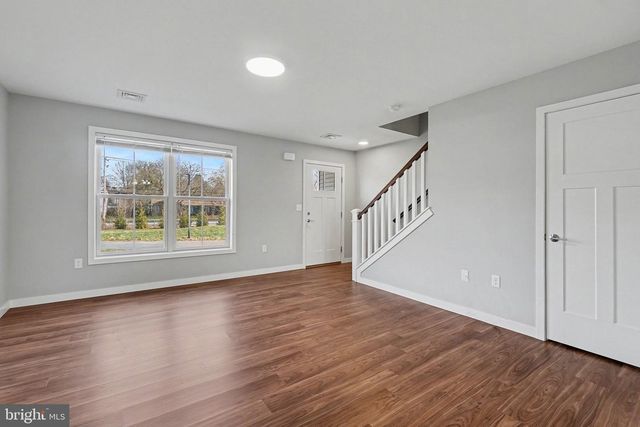 120 HART, Hershey, PA 17033