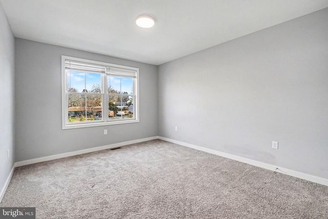 120 HART, Hershey, PA 17033