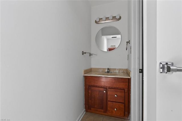 1245 Hillock XING, Virginia Beach, VA 23455